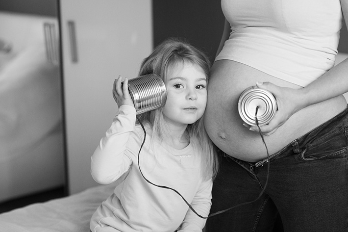 Babyshooting mit Schwester in Lübeck